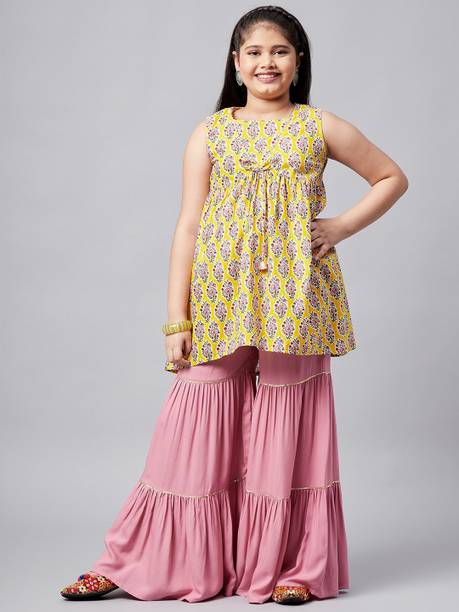 Girls Festive & Party Kurti and Legging Set